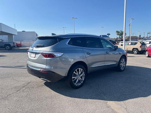 2023 Buick Enclave Premium