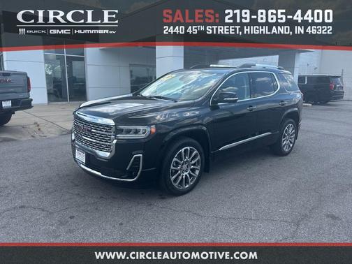 2023 GMC Acadia Denali