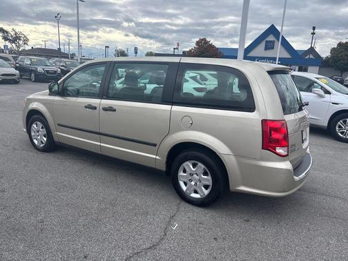 2013 Dodge Grand Caravan SE
