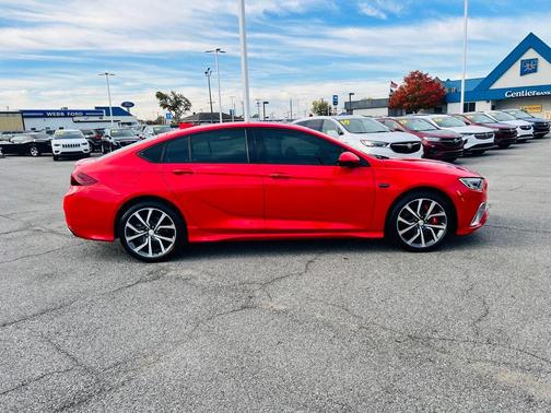 2018 Buick Regal Sportback GS