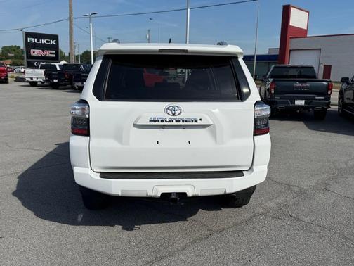 2017 Toyota 4Runner SR5