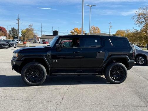 2026 GMC HUMMER EV SUV 2X