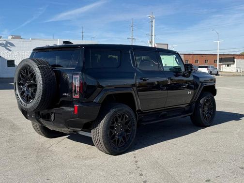 2026 GMC HUMMER EV SUV 2X