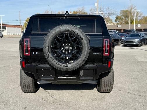 2026 GMC HUMMER EV SUV 2X