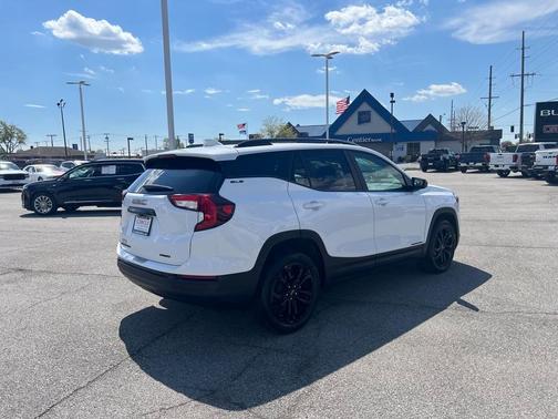 2022 GMC Terrain SLE