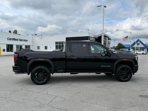 2026 GMC Sierra 2500 AT4