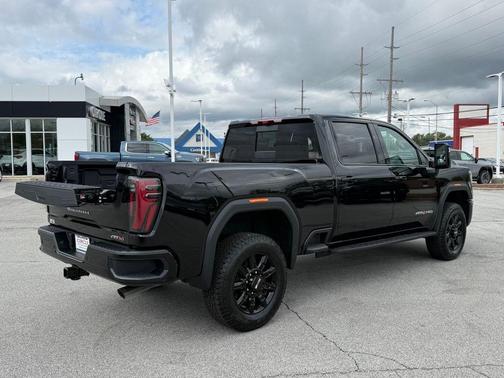 2026 GMC Sierra 2500 AT4