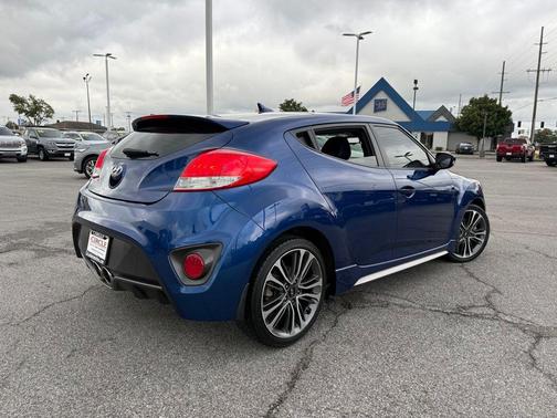 2016 Hyundai Veloster Turbo