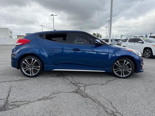 2016 Hyundai Veloster Turbo
