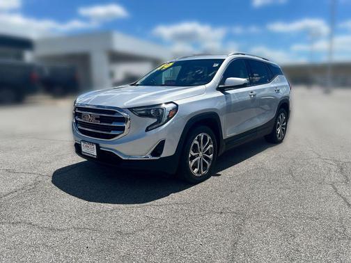 Quicksilver Metallic 2019 GMC Terrain SLT