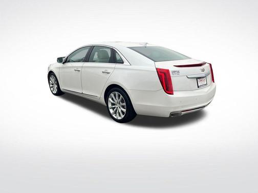 2016 Cadillac XTS Luxury Collection