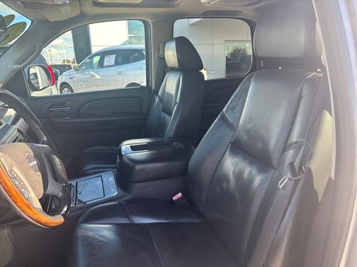 2009 GMC Yukon Denali