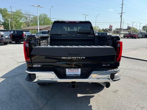 2025 GMC Sierra 2500 SLT
