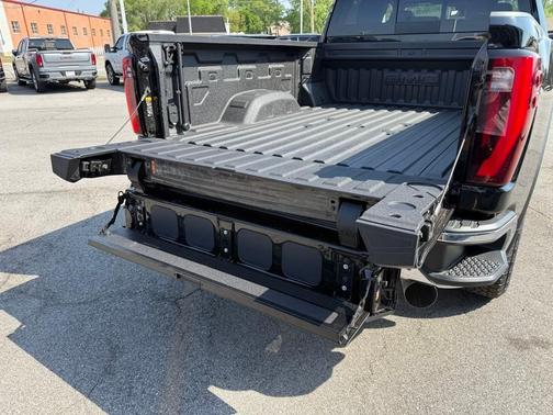 2025 GMC Sierra 2500 SLT