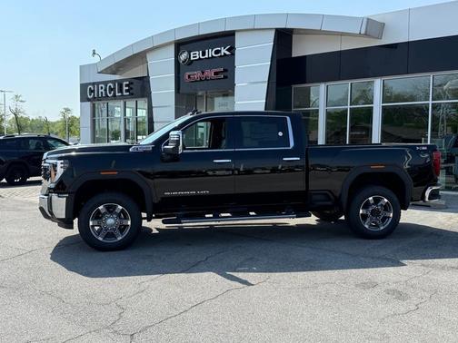 2025 GMC Sierra 2500 SLT