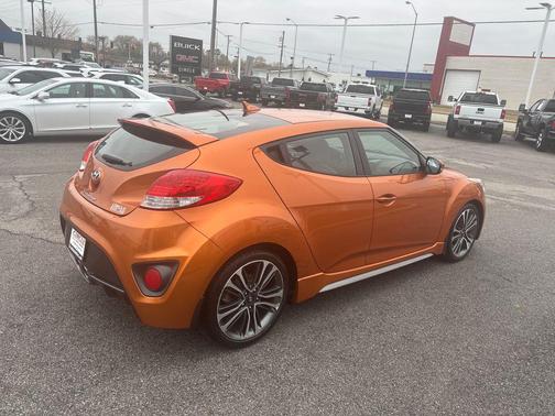 2016 Hyundai Veloster Turbo
