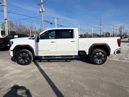 2025 GMC Sierra 2500 Denali