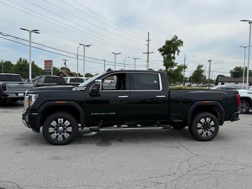 2025 GMC Sierra 2500 Denali