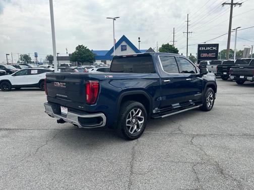 2023 GMC Sierra 1500 SLT