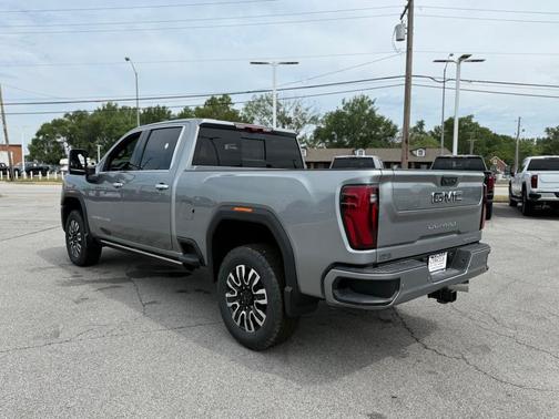 2025 GMC Sierra 2500 Denali Ultimate