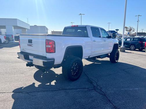 2019 GMC Sierra 2500 SLT