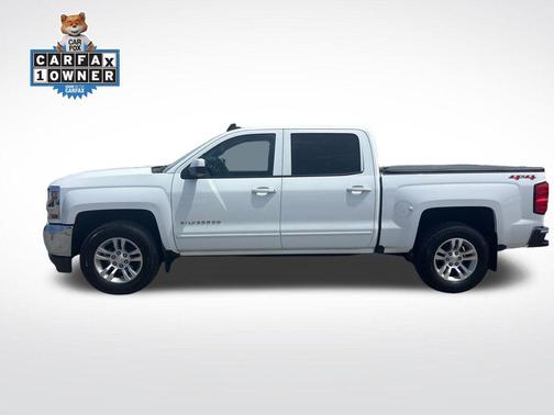 Summit White 2018 Chevrolet Silverado 1500 LT