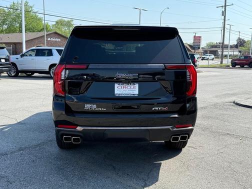 2025 GMC Yukon AT4 Ultimate