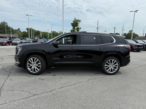 2025 GMC Acadia Denali