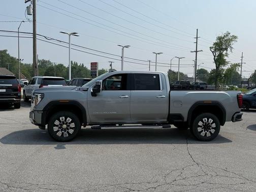 2025 GMC Sierra 2500 Denali
