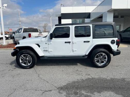 2021 Jeep Wrangler Unlimited Sahara