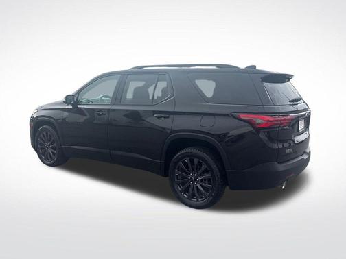 Black 2023 Chevrolet Traverse RS