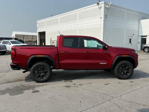2025 GMC Canyon Elevation