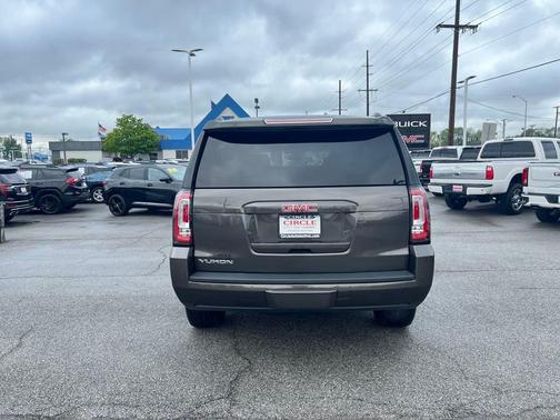 2020 GMC Yukon SLT