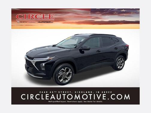 Mosaic Black Metallic 2025 Chevrolet Trax LT
