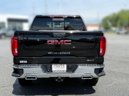 Onyx Black 2026 GMC Sierra 1500 SLT