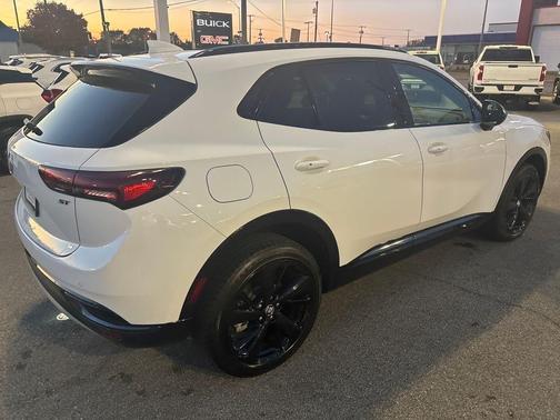 2022 Buick Envision Essence