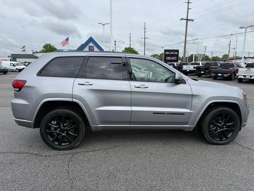 2019 Jeep Grand Cherokee Altitude