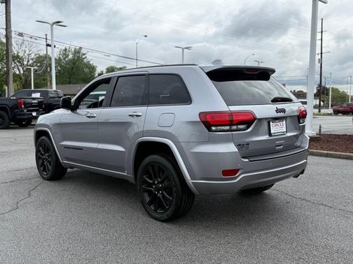 2019 Jeep Grand Cherokee Altitude