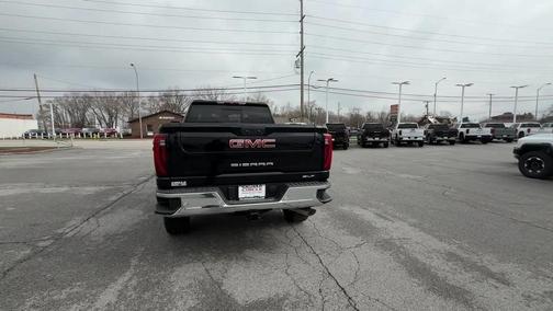 2025 GMC Sierra 2500 SLT