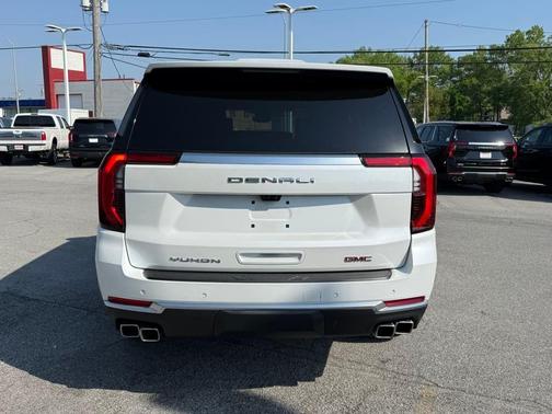 2025 GMC Yukon Denali