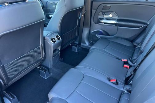 2026 Mercedes-Benz GLB 250 Base