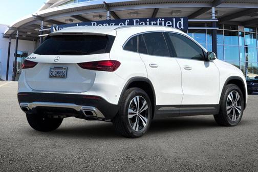 2025 Mercedes-Benz GLA 250 Base