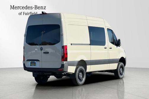 2026 Mercedes-Benz Sprinter 2500 Standard Roof