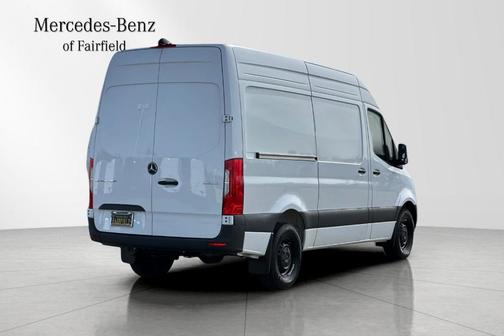 2025 Mercedes-Benz Sprinter 2500 Standard Roof