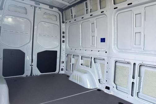 2025 Mercedes-Benz Sprinter 2500 Standard Roof