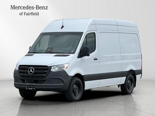 Arctic White 2026 Mercedes-Benz Sprinter 2500 Standard Roof