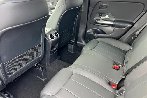 2026 Mercedes-Benz GLA 250 Base 4MATIC