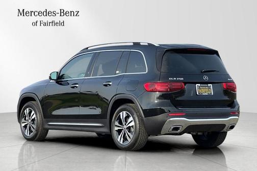 2026 Mercedes-Benz GLB 250 Base 4MATIC