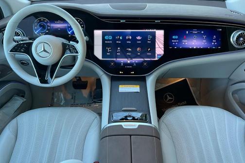 2026 Mercedes-Benz EQS 400 