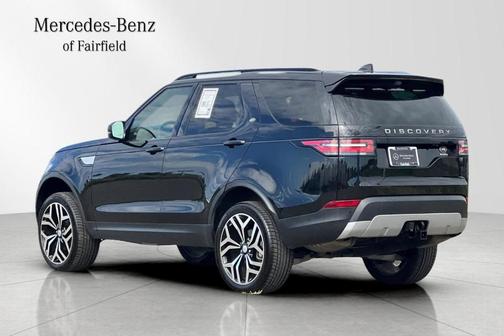 Santorini Black 2019 Land Rover Discovery HSE